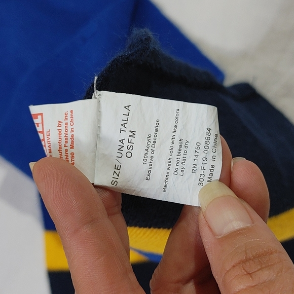 Marvel Avengers End Game Scarf - Picture 5 of 6